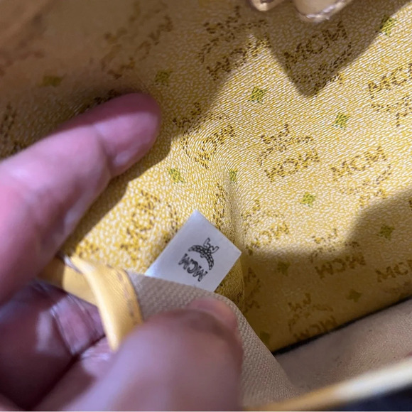 MCM Jumbo Shopping Tote Bag - Picture 15 of 16